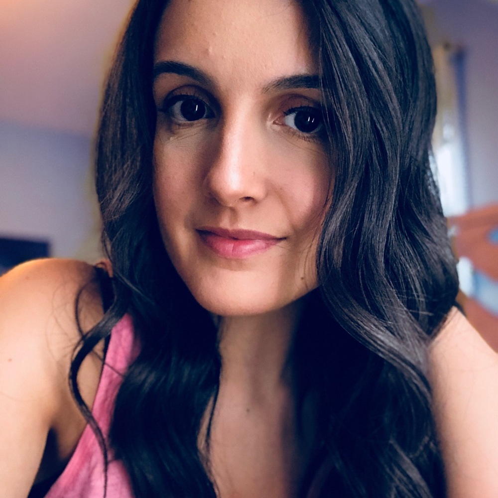 Meet your Posher, Ana